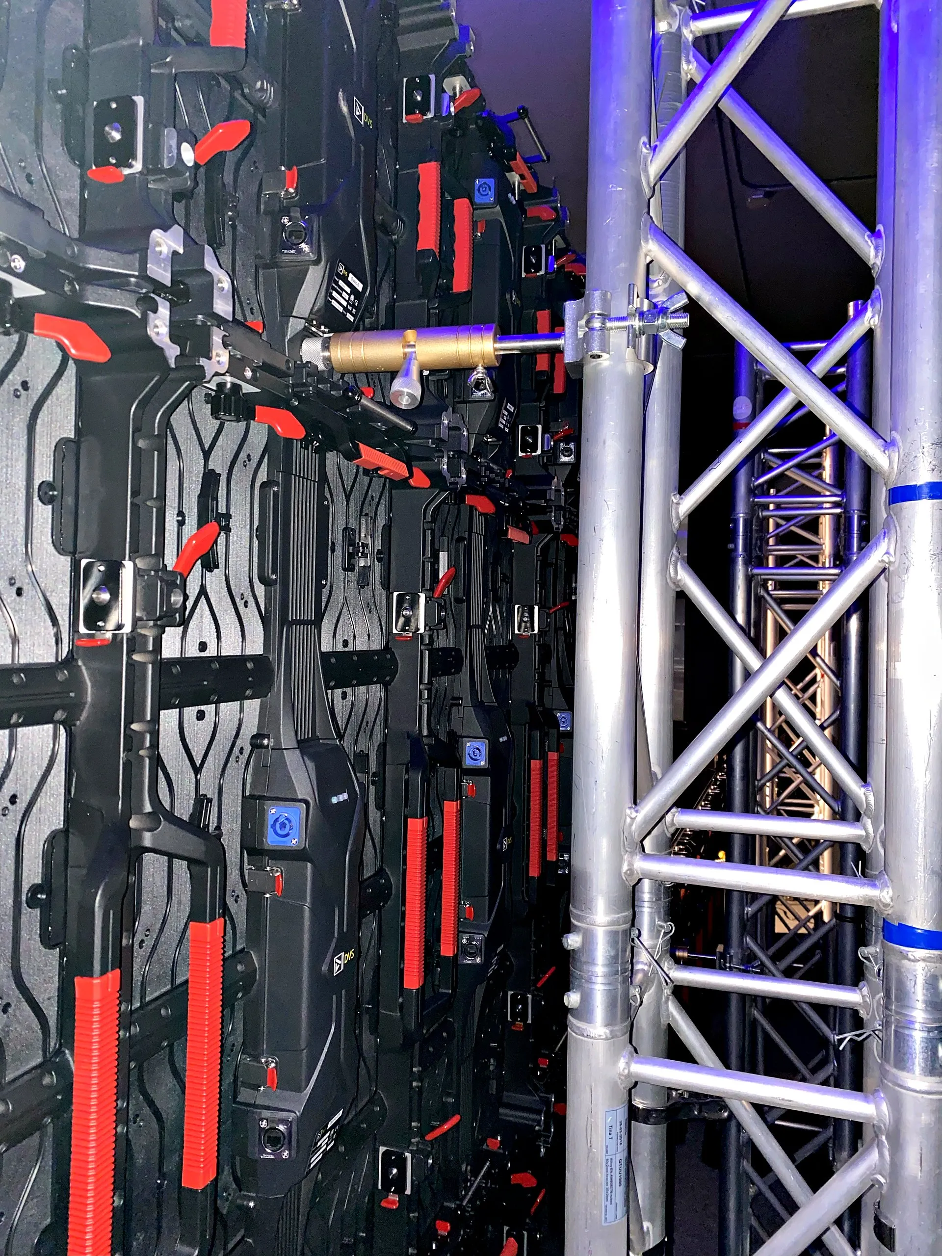 Power and data cabling behind LED panels